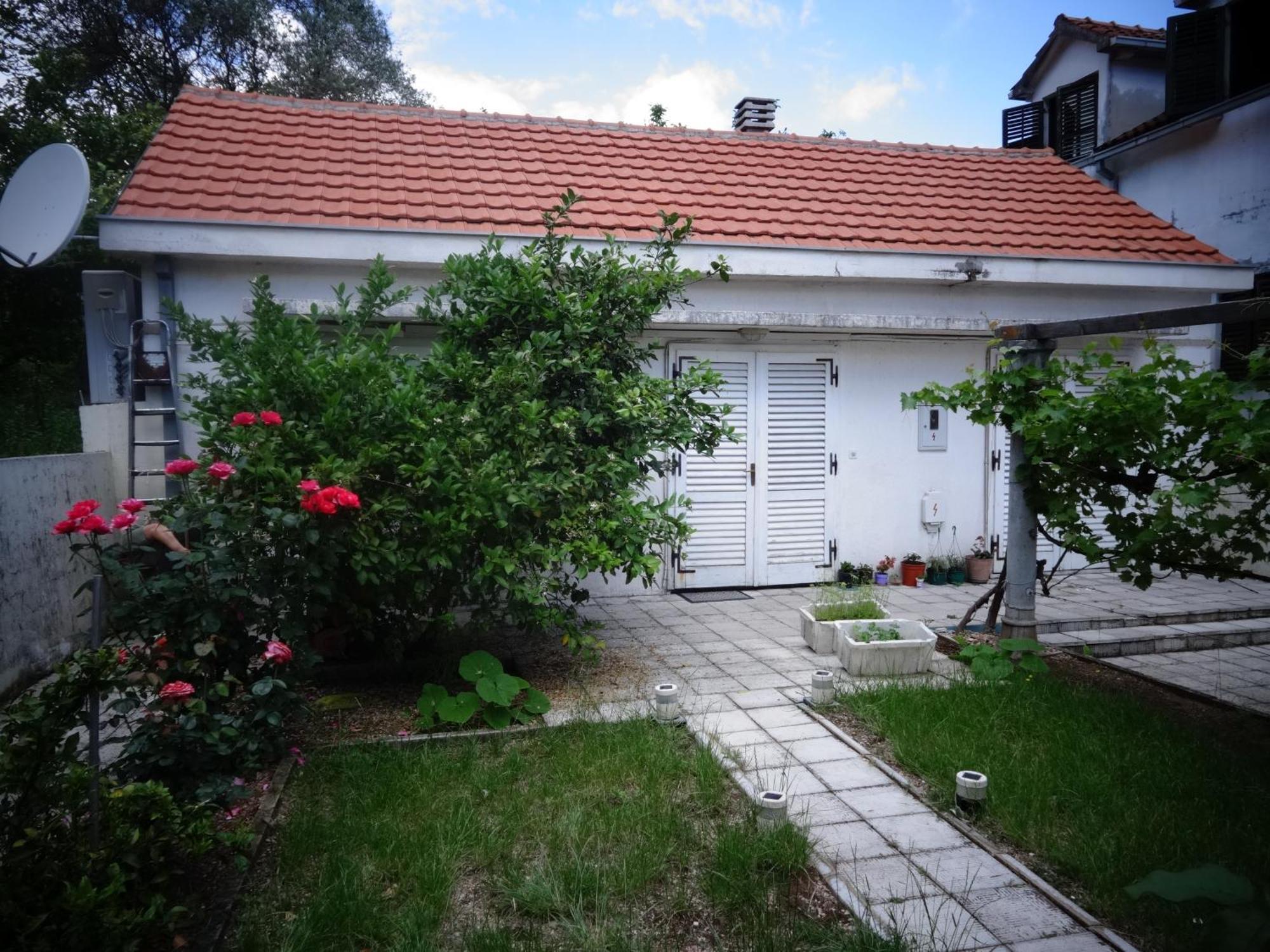 Seaside Apartments And Rooms Kotor Exterior foto
