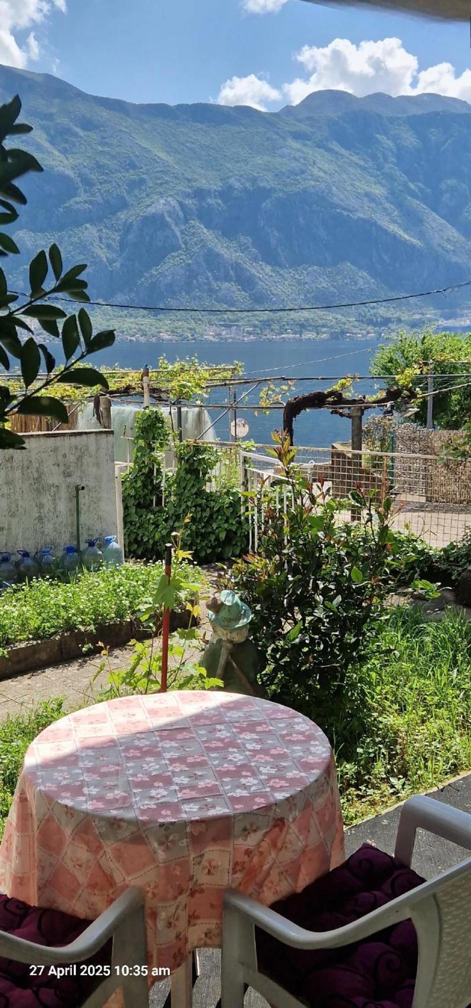 Seaside Apartments And Rooms Kotor Exterior foto